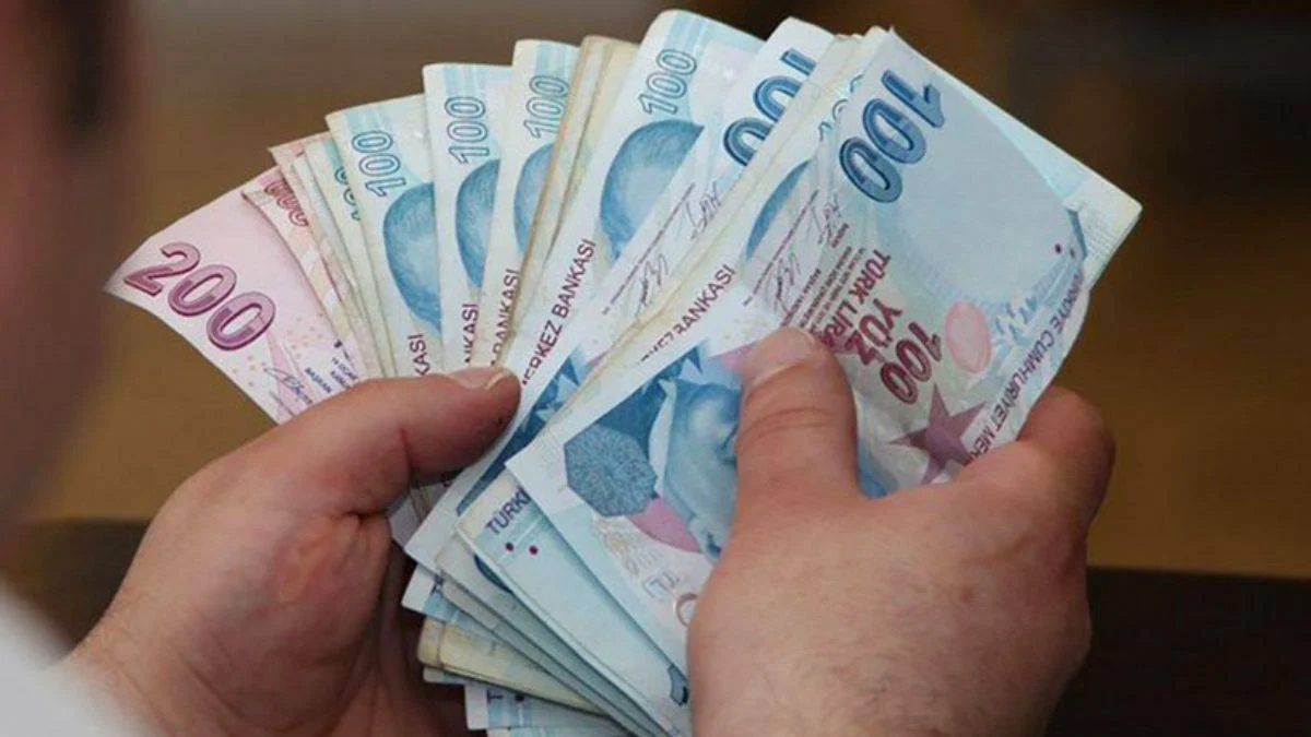 İşte tablo tablo emekli ve memurun 2022 zamlı maaşları