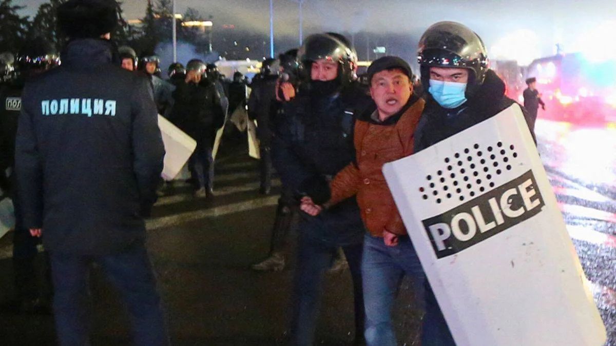 Kazakistan'daki protestolarda onlarca kişinin öldüğü açıklandı