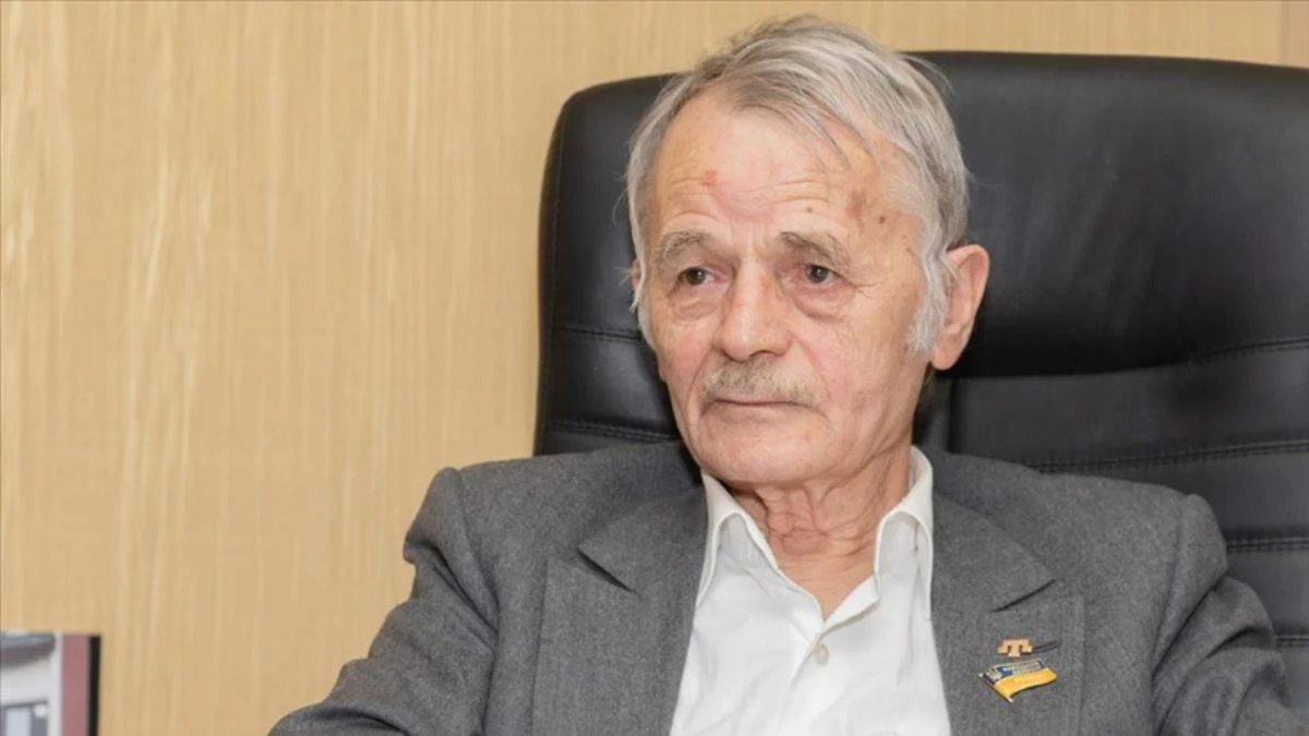 Kırımoğlu: Tokayev'in Rusya'dan yardım talebi Kazak halkına ihanettir