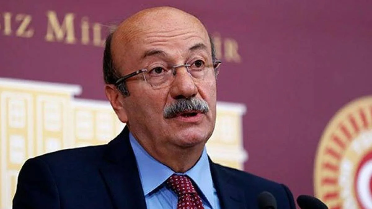 Mehmet Bekaroğlu, Betül Sayan Kaya'dan neden özür diledi? Mehmet Bekaroğlu ne dedi?