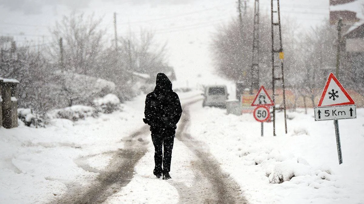Meteoroloji 19 kenti uyardı: Çığ ve kuvvetli rüzgara dikkat!