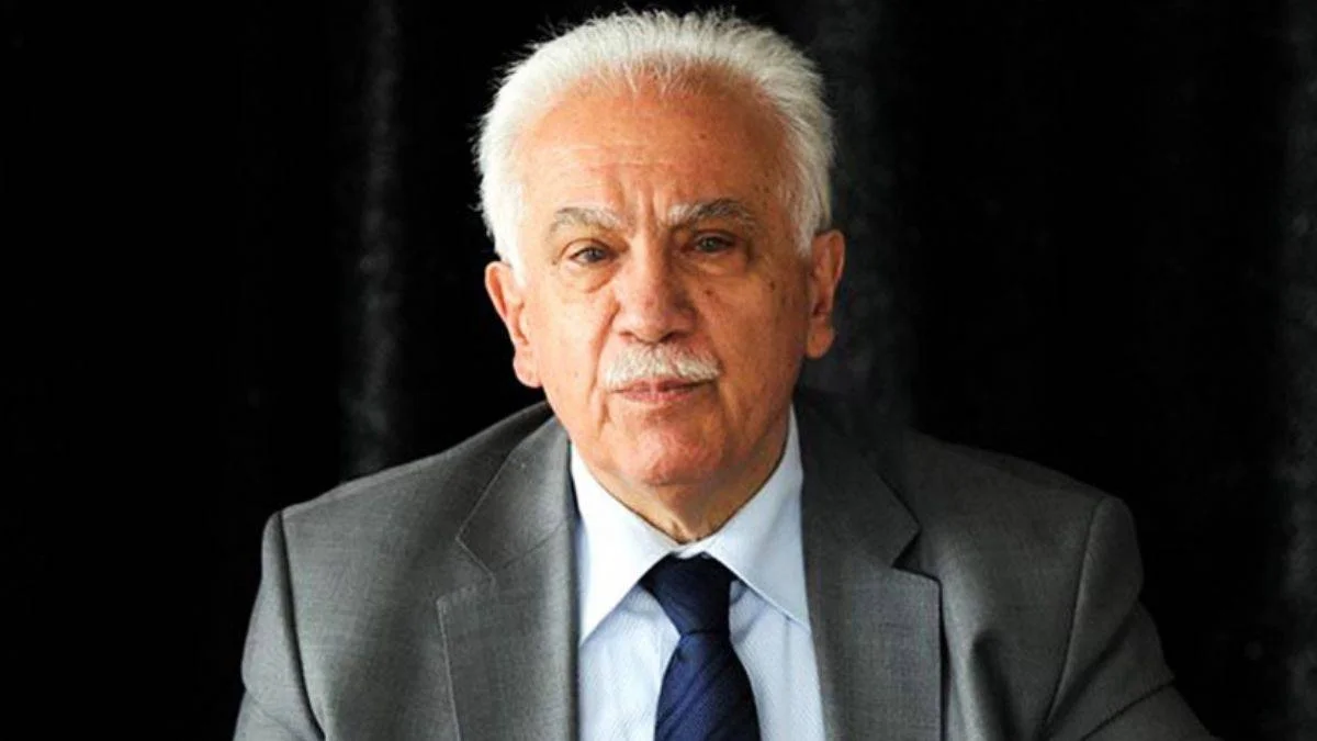 Perinçek: Kazakistan kendi 15-16 Temmuz'unu yaşıyor