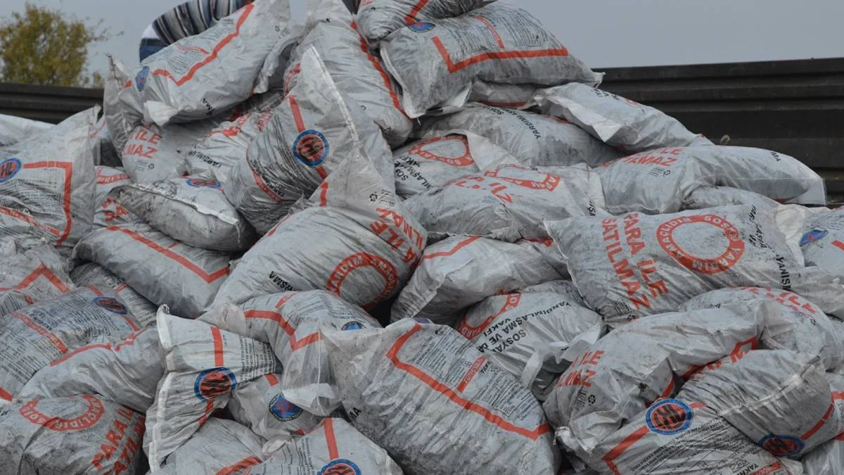 Resmi Gazete'de yayımlandı: İhtiyaç sahiplerine kömür yardımı yapılacak