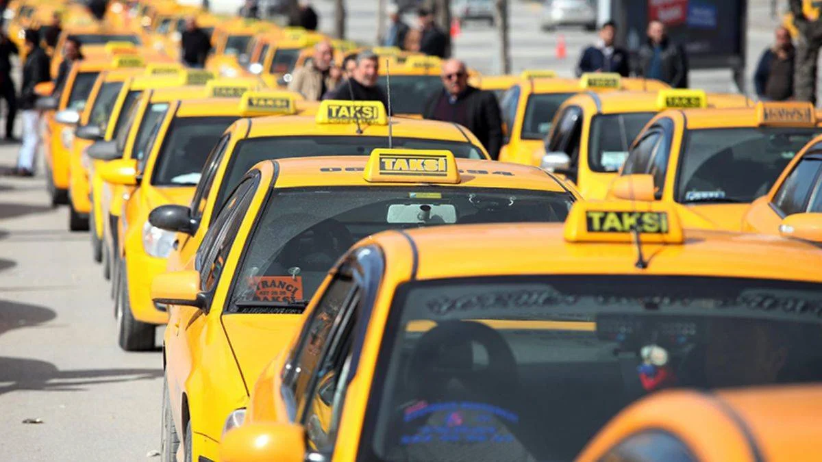 Taksimetreler güncellendi! İşte yeni zamlı tarifeler