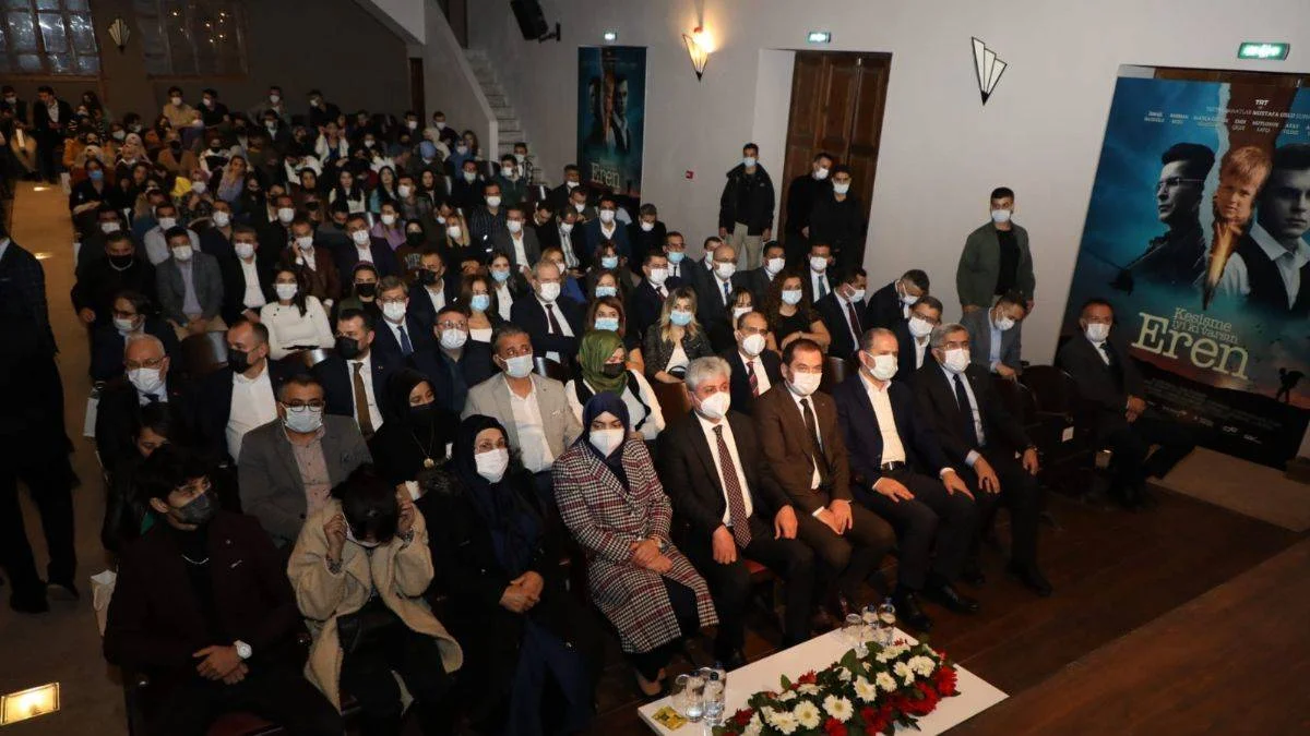TRT Ortak Yapımı "Kesişme; İyi ki Varsın Eren"in Hatay özel gösterimi gerçekleştirildi