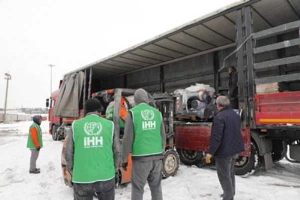 Afganistan için iyilik treni
