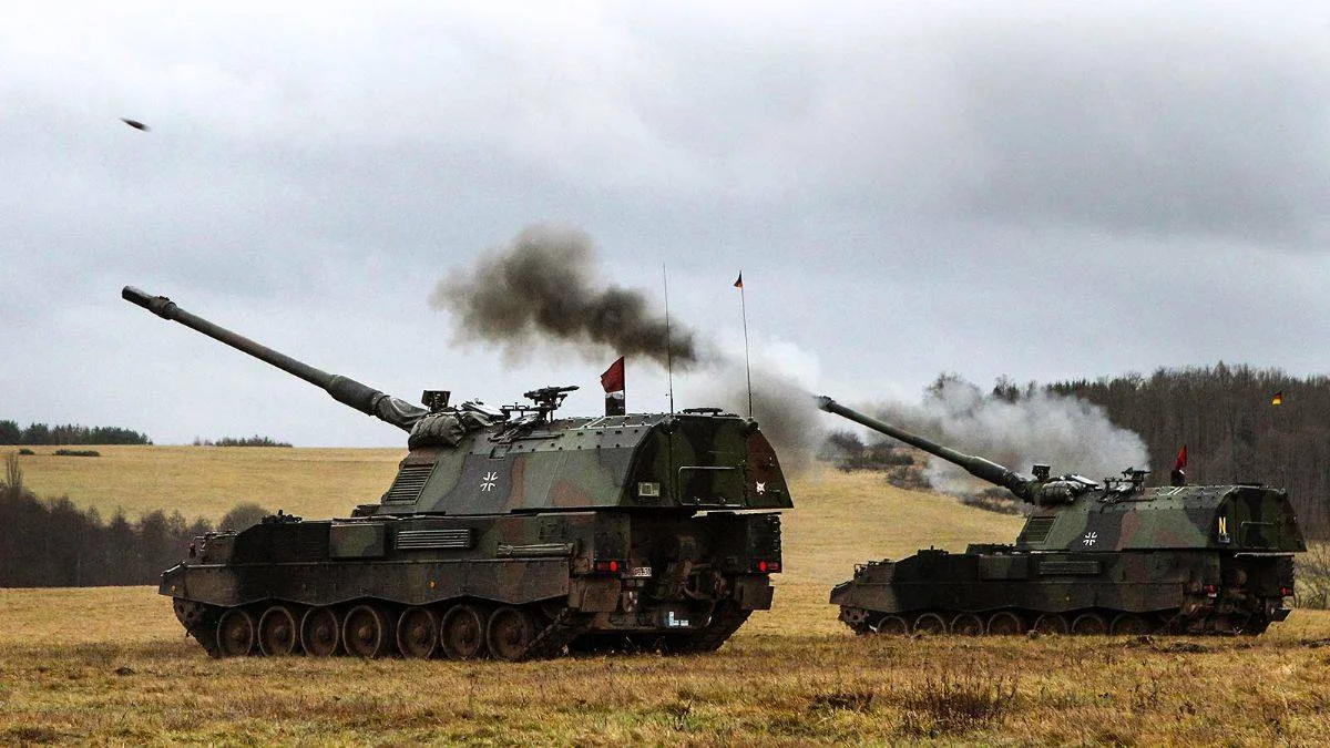 Almanya'dan Ukrayna için 9 obüs onayı