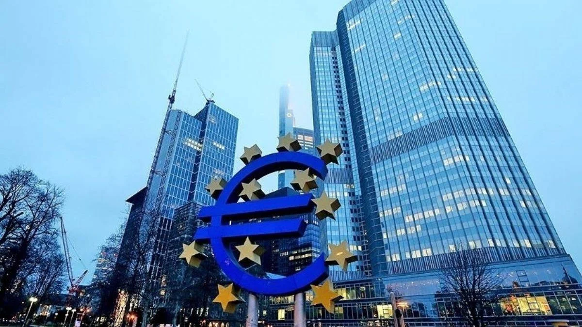 Avrupa Merkez Bankası: Yüksek enflasyon sürecek