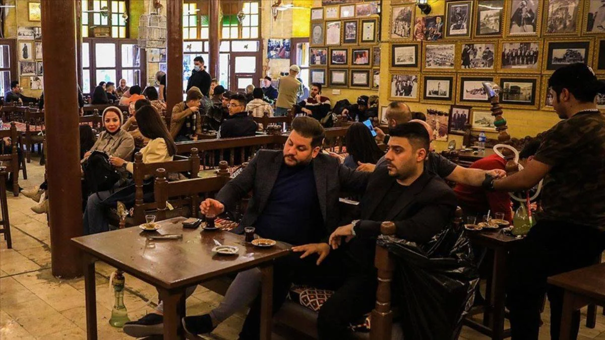 Bağdat'ın 105 yıllık Osmanlı mirası kahvehanesi; Oyun yasak, kültür yüksek