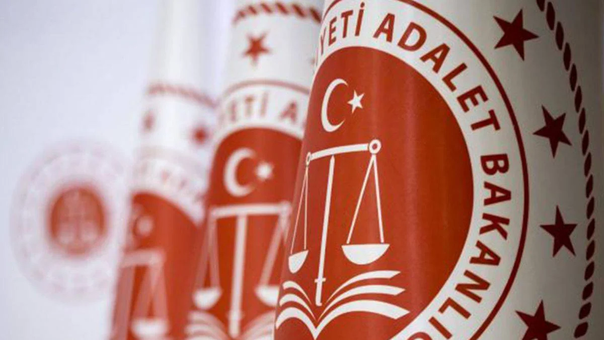 Bakan Bozdağ açıkladı: Adalet Bakanlığı'na 12 bin 933 personel alınacak