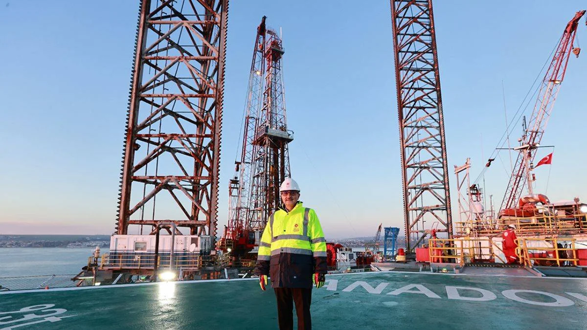Bakan Dönmez'den 'doğal gaz depolama' açıklaması