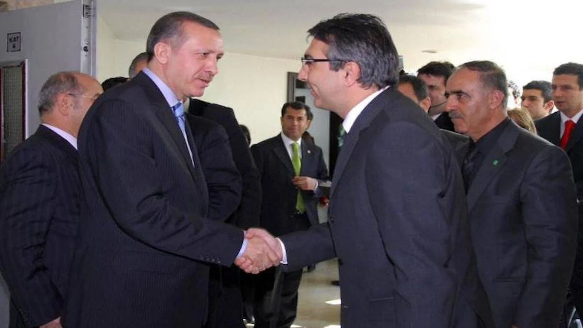 Dolmabahçe'de 3 saatlik sürpriz görüşme