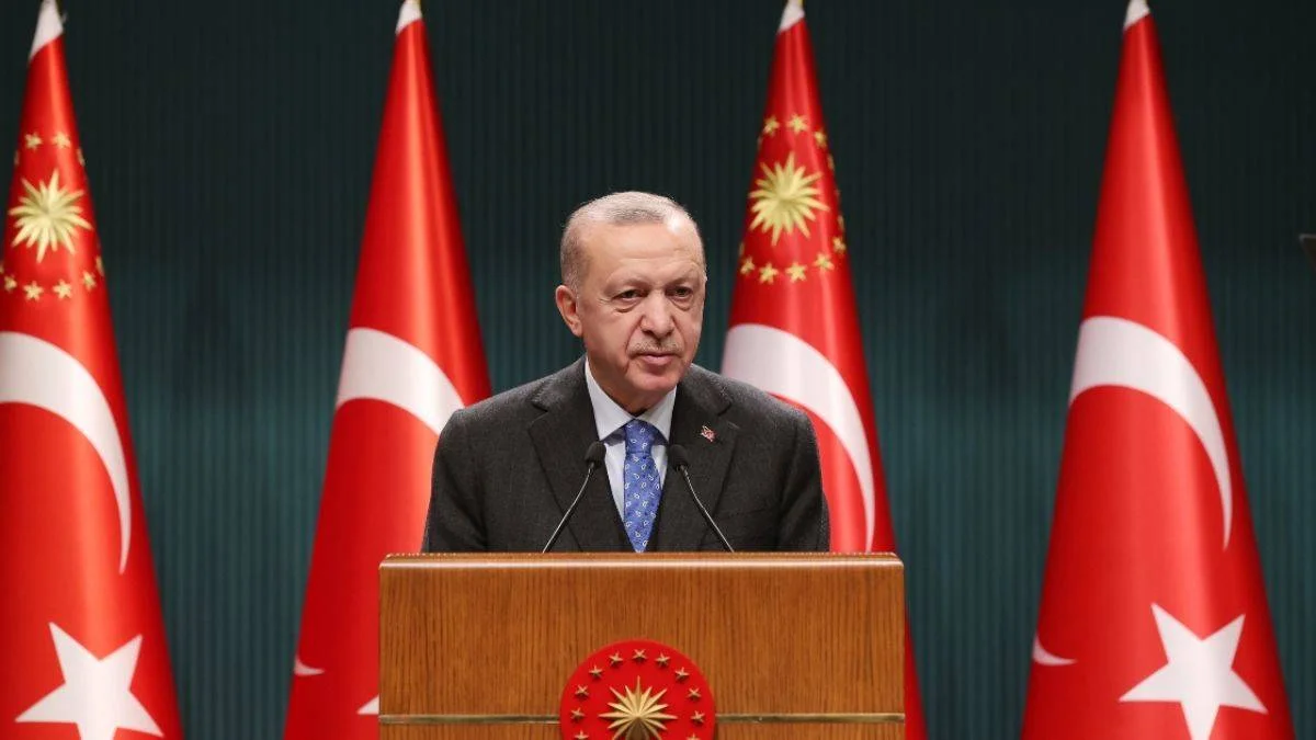 Erdoğan'dan elektrik fiyatları ve üniversite bursu açıklaması