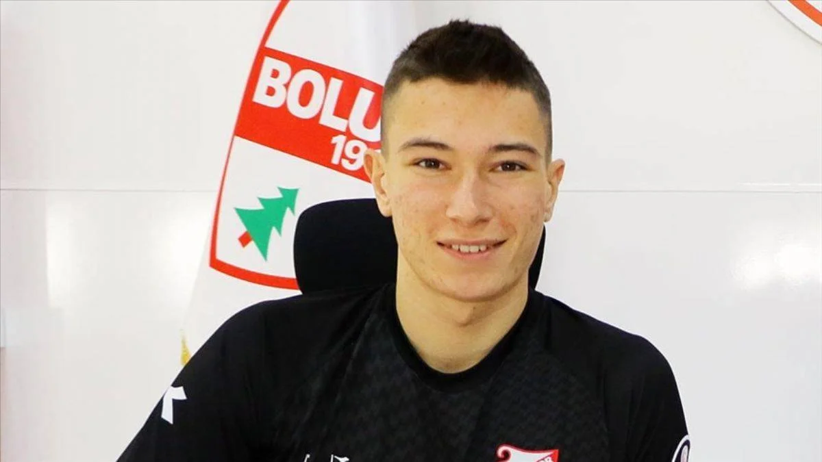 Fenerbahçeli kaleci Bartu Kulbilge Boluspor'da