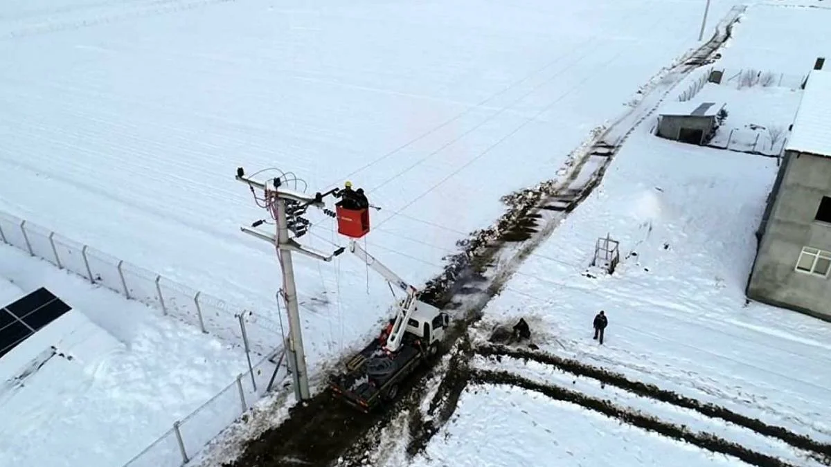 Isparta elektrik kesintisi | 5 Şubat Isparta'da elektrikler ne zaman gelecek? Isparta mahalle ve köy elektrik arızası ne zaman giderilecek?