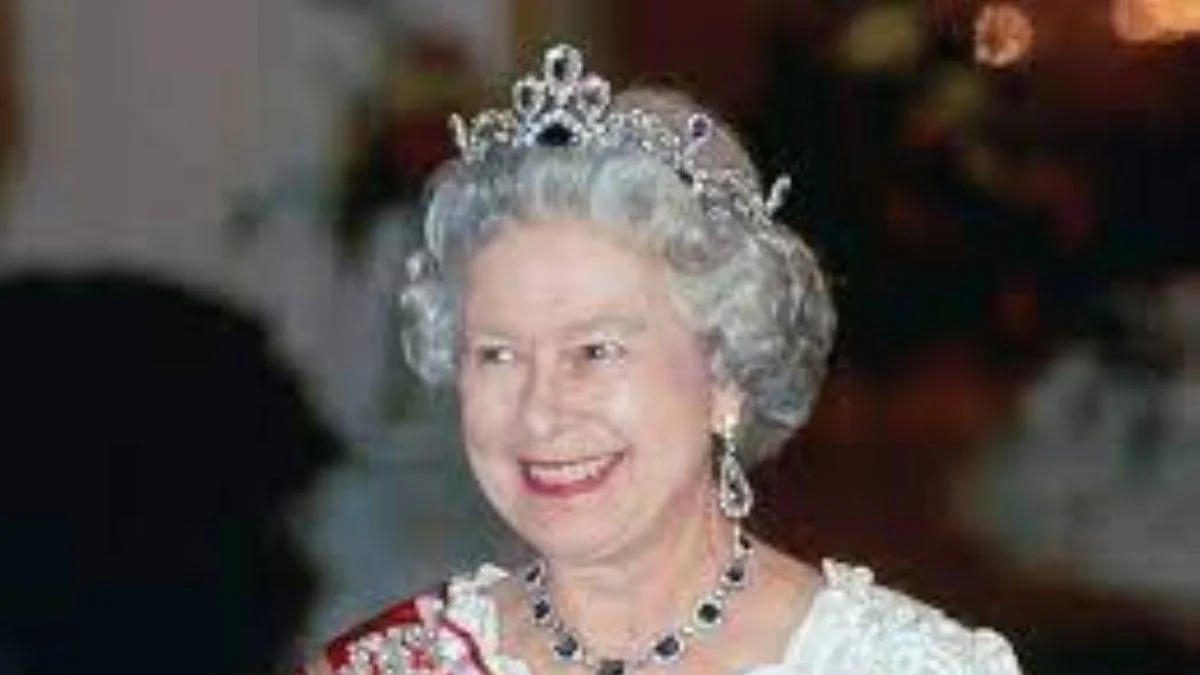 Kraliçe Elizabeth sağlık durumu nasıl? Kraliçe Elizabeth koronavirüse mi yakalandı?