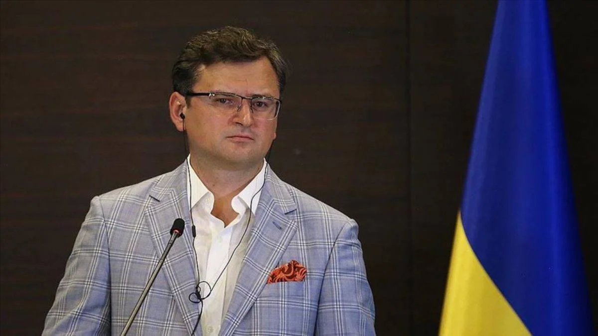 Kuleba: Rusya'nın ön koşulsuz görüşmek istemesi şimdiden bir zaferdir
