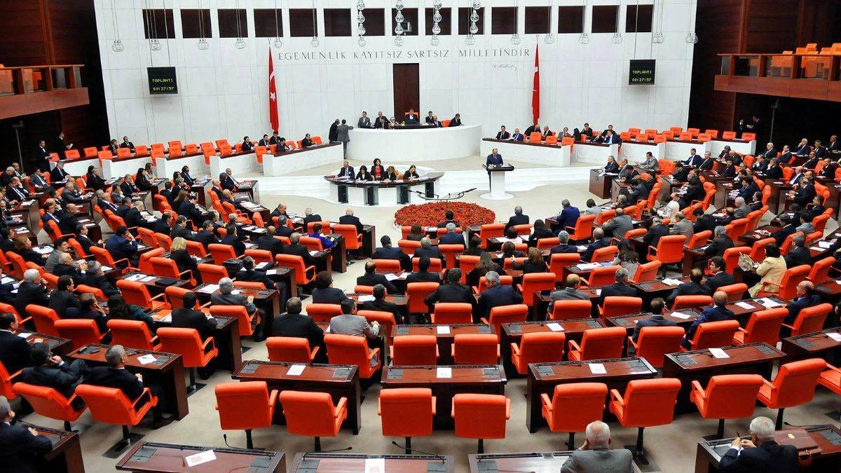 Öğretmenlik Meslek Kanunu teklifi kabul edildi mi? Öğretmenlik Meslek kanunu yasalaştı mı?