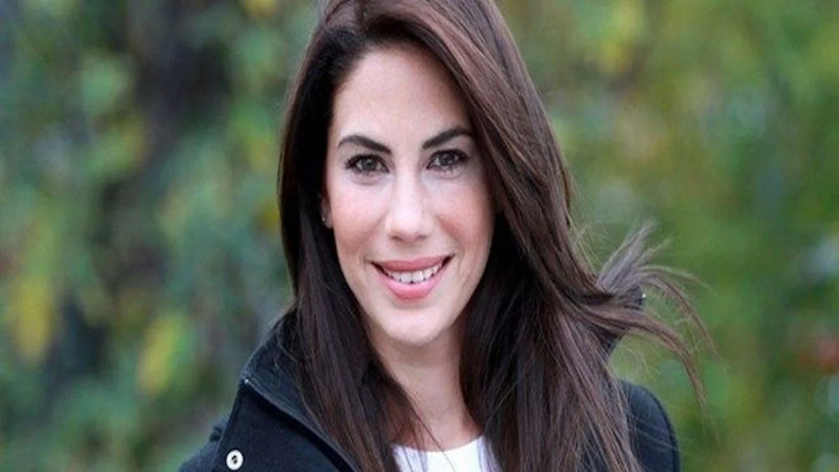 Oyuncu Zeynep Beşerler'den YÖK'e küfürlü tepki