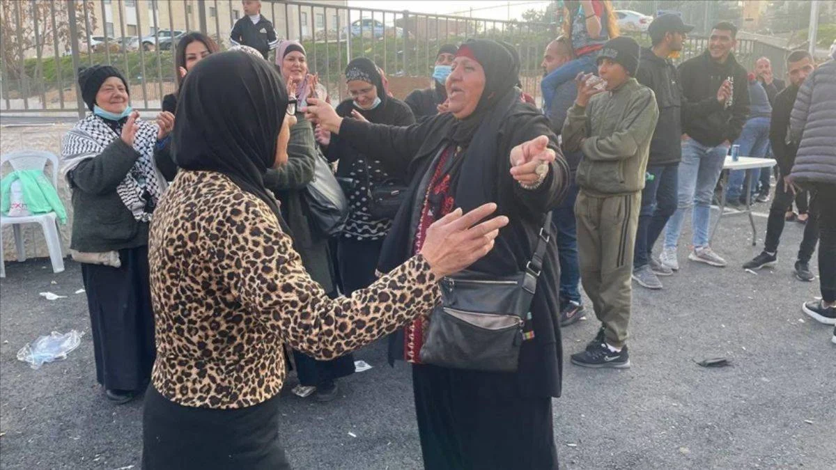 Şeyh Cerrah'taki Filistinli aileyi evinden zorla çıkarma kararı donduruldu