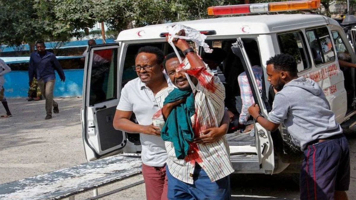 Somali'de kafeye düzenlenen intihar saldırısında ölü sayısı arttı