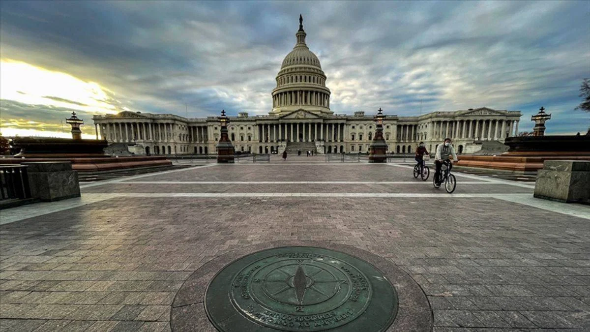 Washington'da aşı ve maske zorunlulukları kalkıyor
