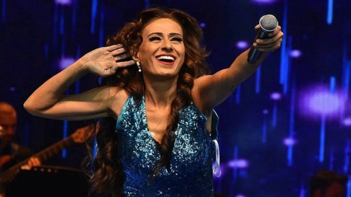 Yıldız Tilbe 'Sevgililer Günü' şarkısı sözleri nedir?