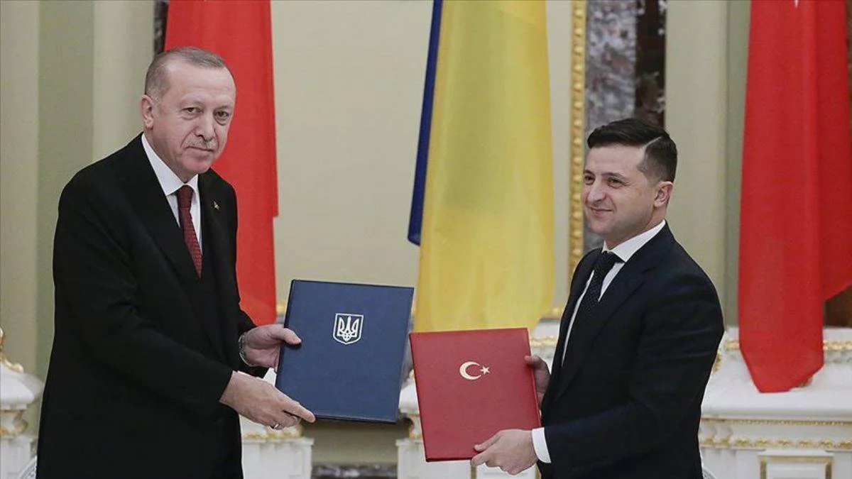 Zelenskiy, Putin ile Türkiye'de görüşmeyi kabul etti