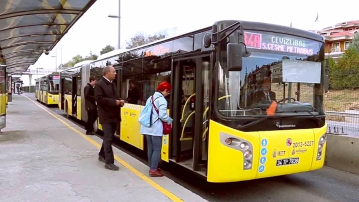 25 yaş üstü öğrenci İstanbulkart (akbil) kalktı mı? 25 yaşından büyük öğrenci İETT aylık abonman kart iptal mi edilecek?