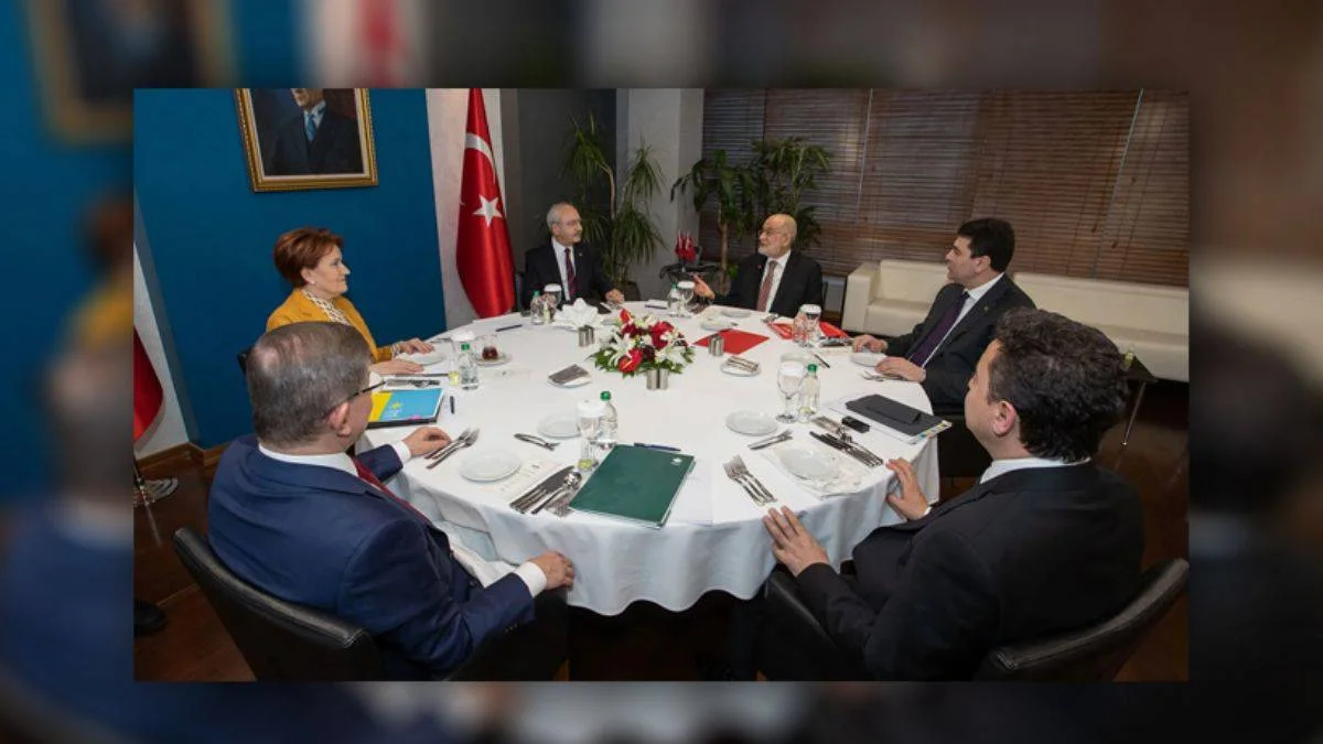 5 saat süren toplantı sonrası 6 muhalefet partisinin liderinden ortak açıklama