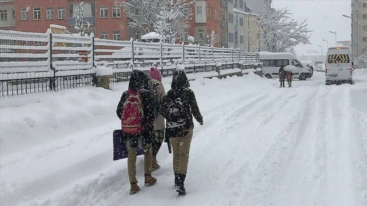 Birçok ilde eğitime kar engeli