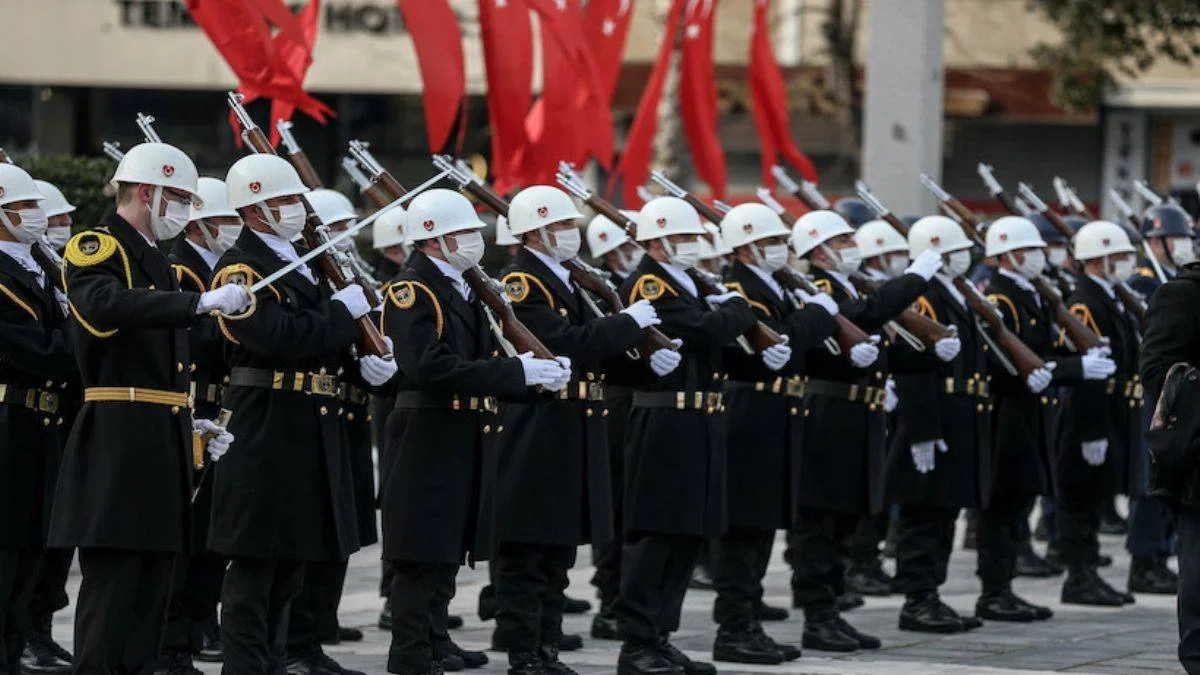 Çanakkale Zaferi'nin 107'nci yıldönümü törenlerle kutlanıyor