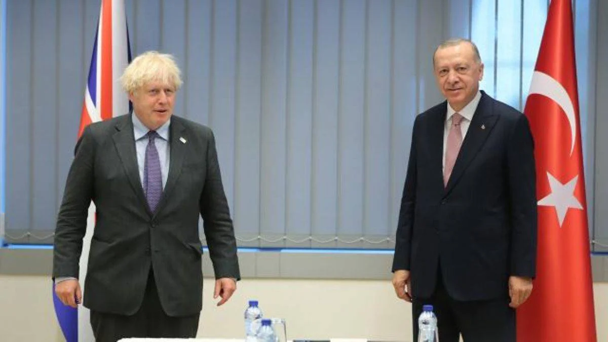 Erdoğan, İngiltere Başbakanı Johnson ile görüştü