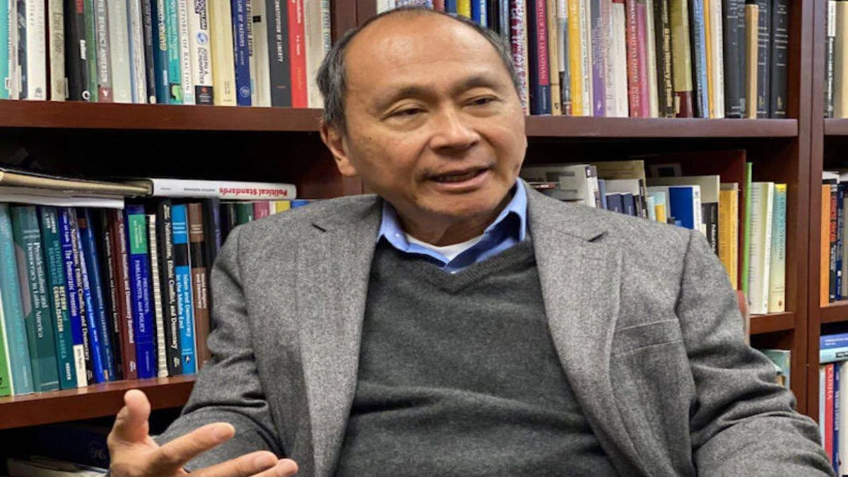 Fukuyama: "Ulusal kimlik duygunuz yoksa, demokrasiniz de olamaz"