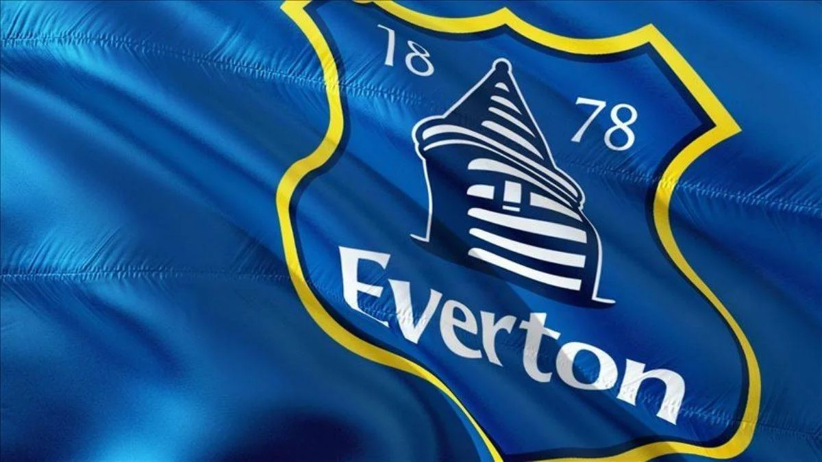 İngiliz kulübü Everton'dan Rusya kararı