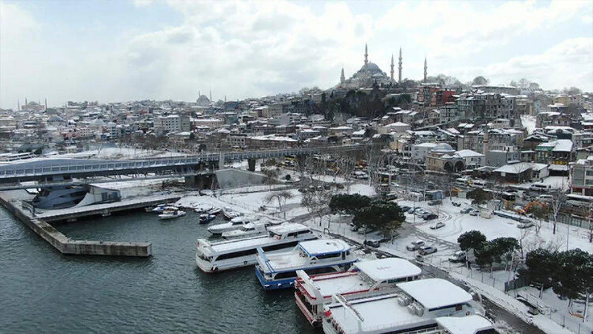 İstanbul'da beyaz güzellik