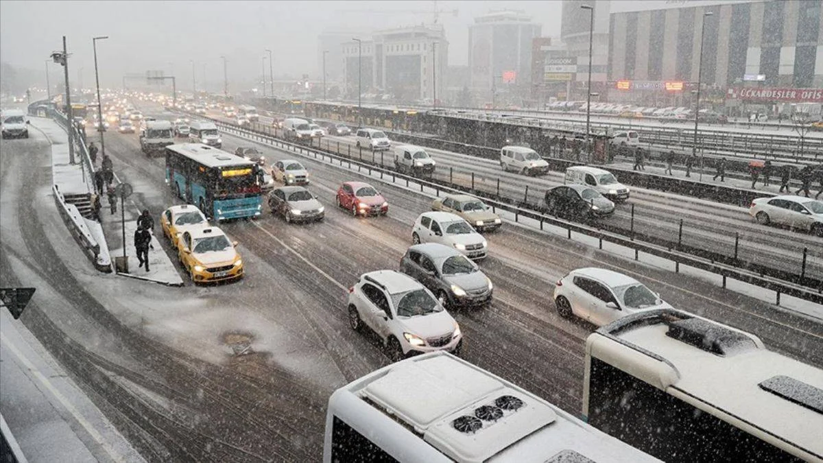 İstanbul'da kar yağışı ne kadar sürecek?