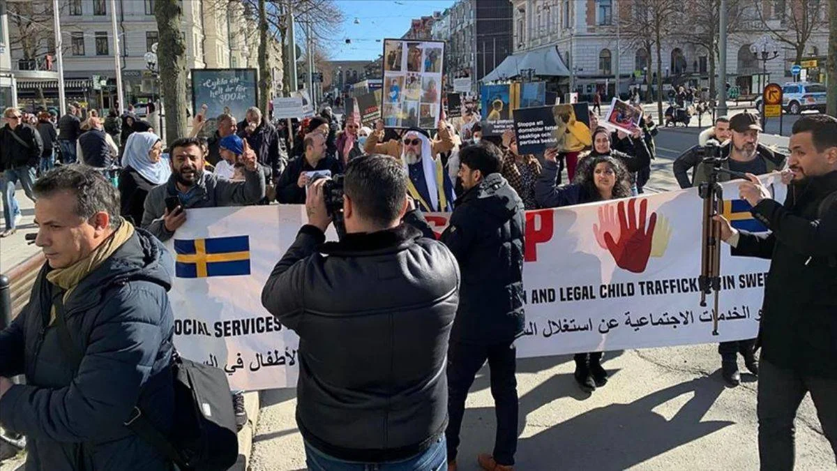 İsveç'te yüzlerce Müslüman çocuğu ailelerinden koparıldı