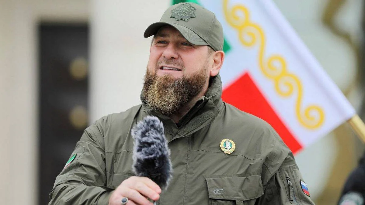 Kadirov: Mariupol'ün yönetim binasını ele geçirdik