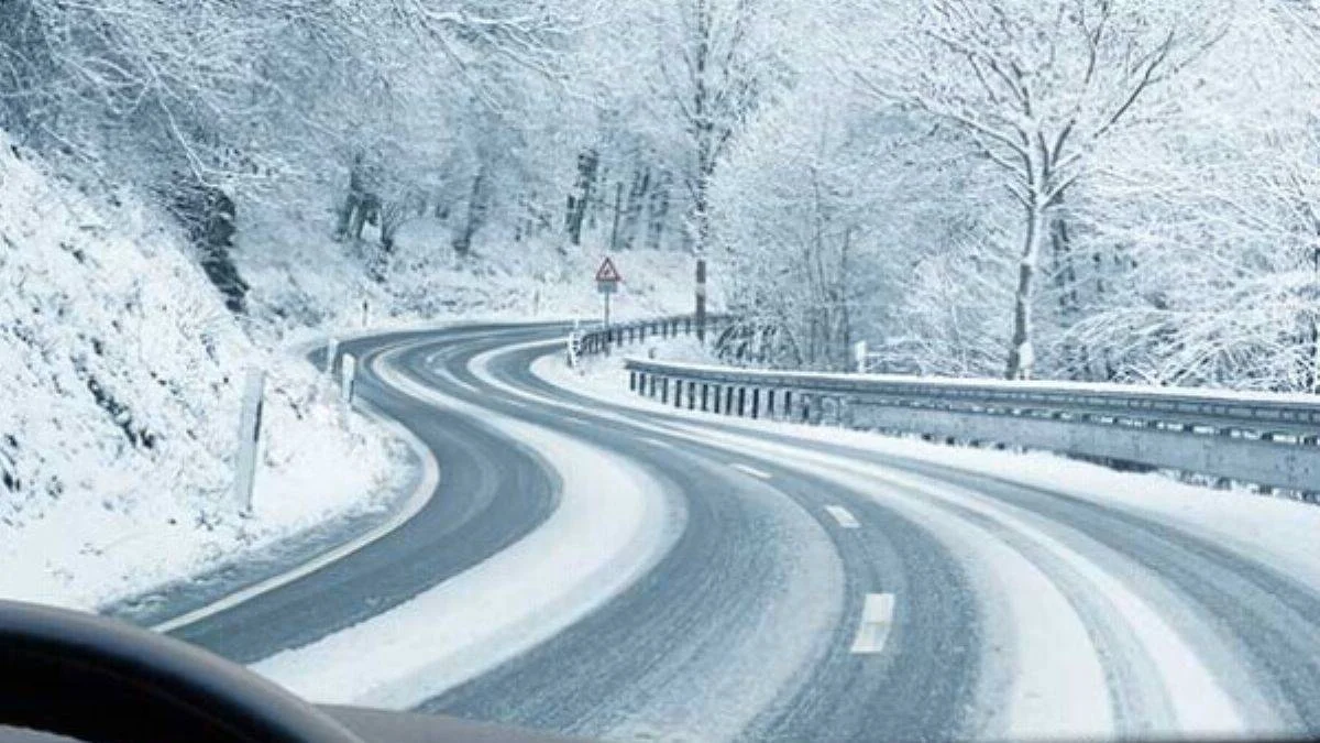 Kar nedeniyle kapalı yollar hangileri? İstanbul, Antalya, Konya, Kocaeli, Karaman kardan kapanan yollar