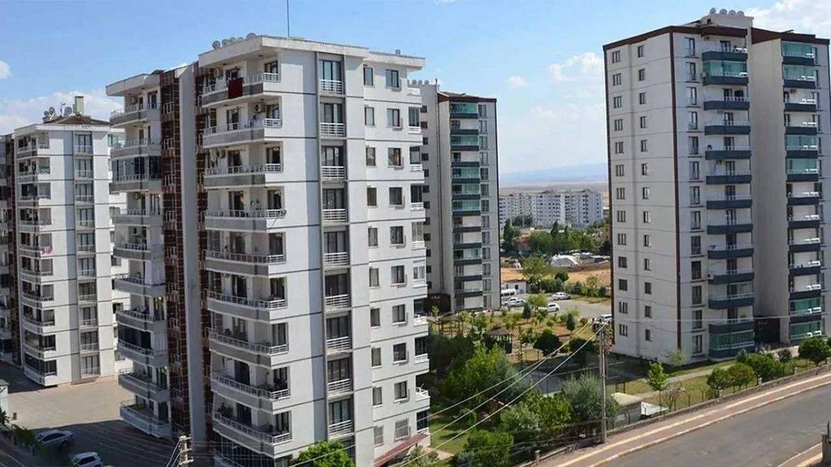 Konut fiyatları ucuzlayacak mı? 2022 KDV indirimi sonrası ev fiyatları düşecek mi?