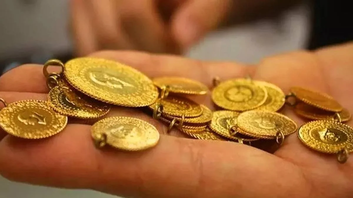 Martta altın ne olur? 2022 Mart ayında altın yükselir mi düşer mi? Gram altın düşer mi artar mı?