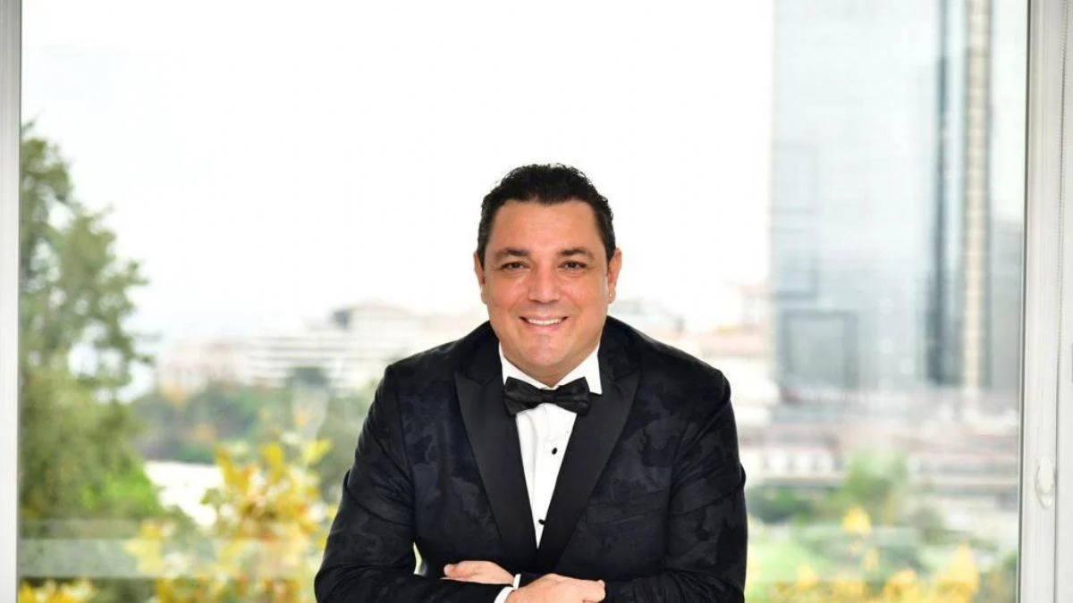Op.Dr. Mustafa Nihat Koç "Erkeklerde six pack operasyonu"