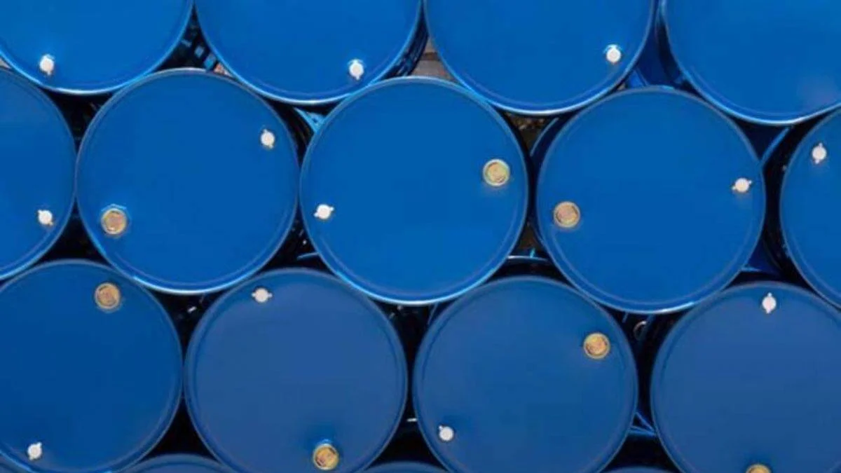 Rusya: Petrole ambargo gelirse varil fiyatı 300 doları aşabilir