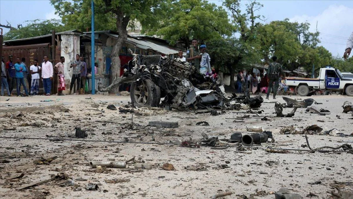 Somali'deki bombalı saldırılarda 48 kişi öldü