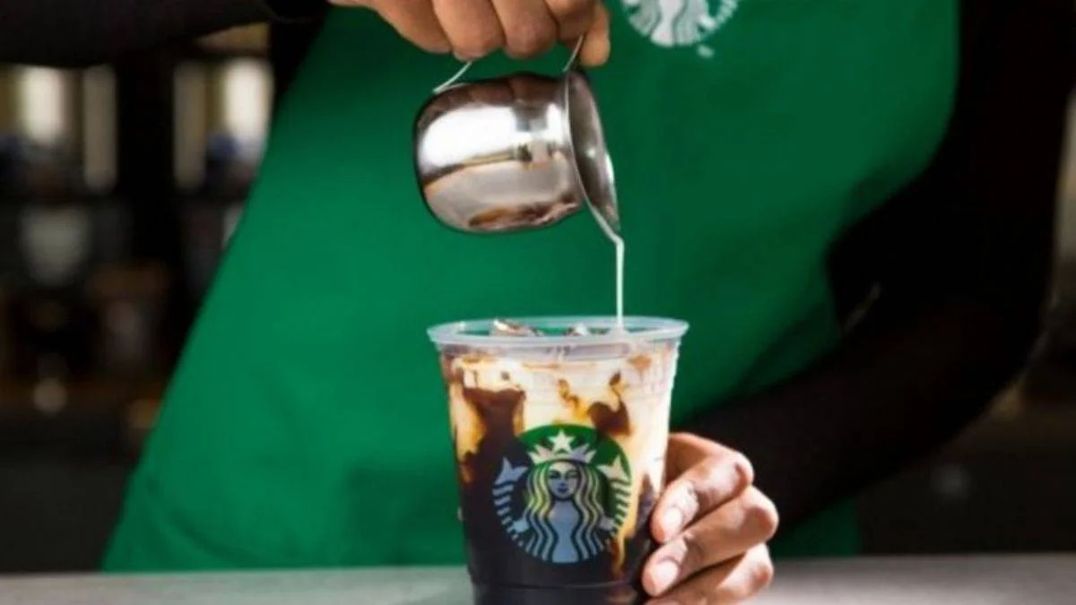 Starbucks'tan Rusya kararı