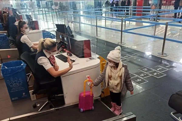 THY'den çocuklu ailelere özel kontuar hizmeti