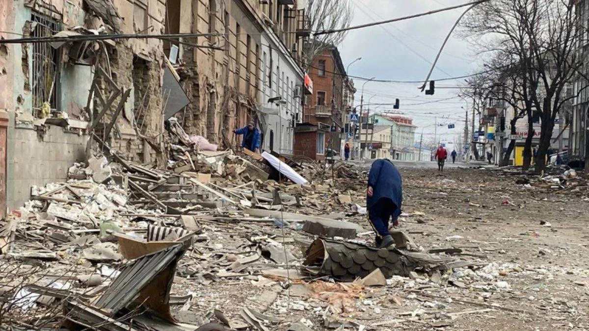 Ukrayna'da sivillerin kaldığı cami bombalandı'