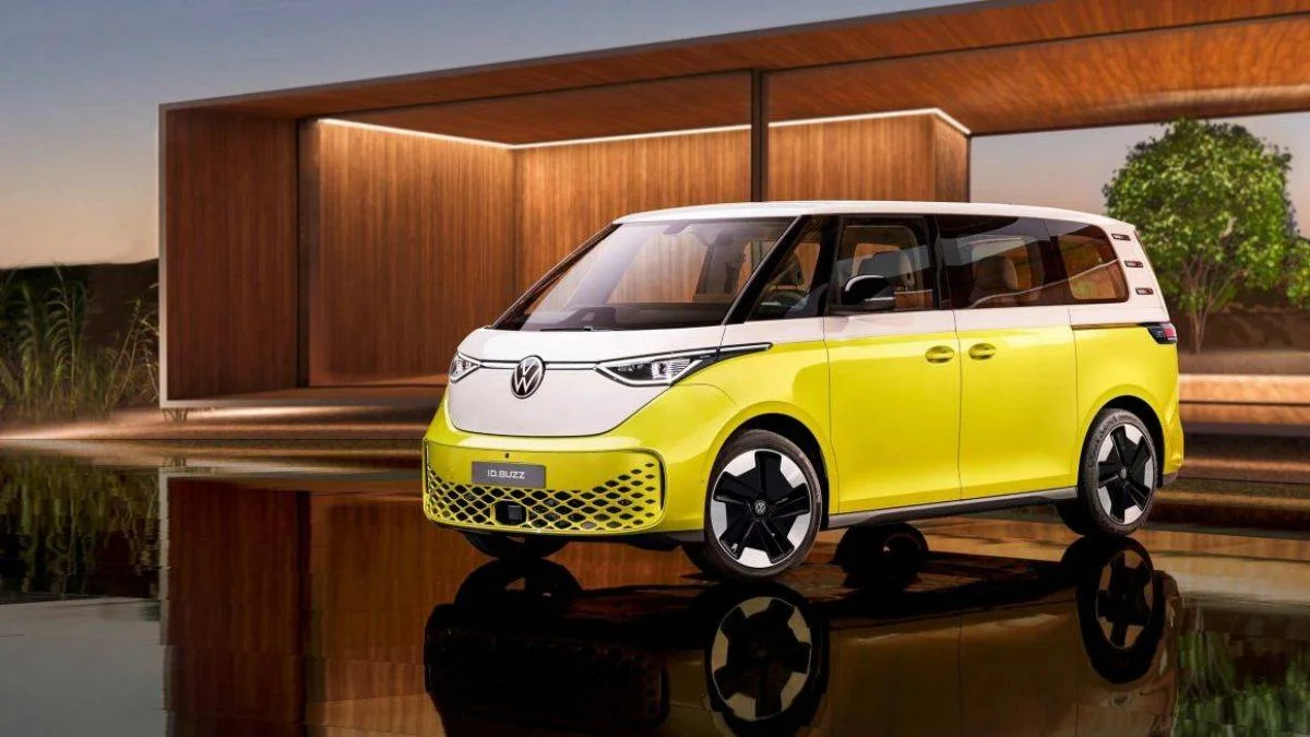 Volkswagen'in tamamen elektrikli mikrobüsü ID.Buzz tanıtıldı