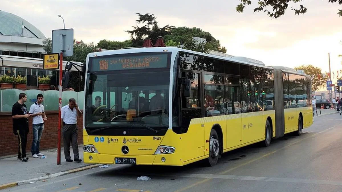 23 Nisan'da İETT ücretsiz mi? 23 Nisan'da İstanbul'da otobüsler ücretsiz mi? 23 Nisan Otobüs, metrobüs, metro Marmaray çocuklara bedava mı?